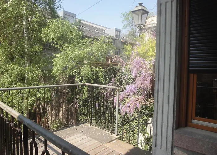 Le Jardin Des Remparts